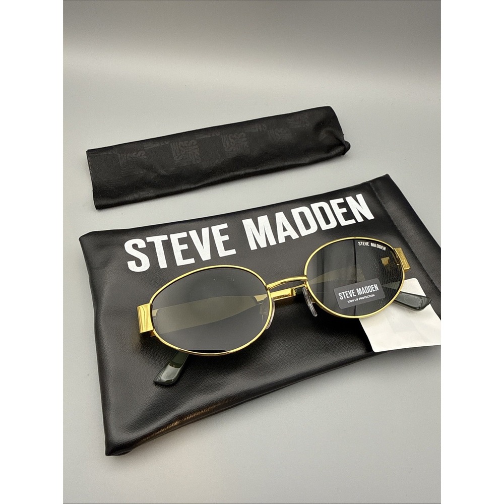 Steve Madden Mystie Sunglasses Gold oval Green lens MSRP $48 NWT & Case/Cloth